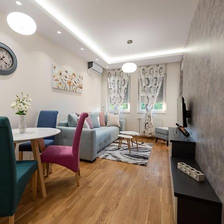 Danijela Apartment نوفي ساد المظهر الخارجي الصورة