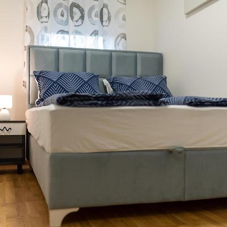 Danijela Apartment نوفي ساد المظهر الخارجي الصورة